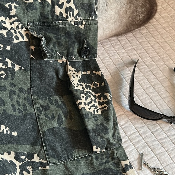 Zadig & Voltaire Pilote Camo Leo cargo high rise army green baggy loose Pants Mโ - Picture 4 of 11